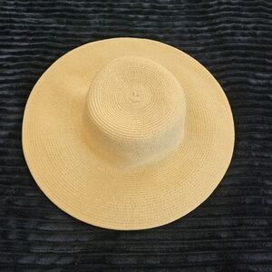 Capelli Straw Hat 3.5" Beige. Packable.